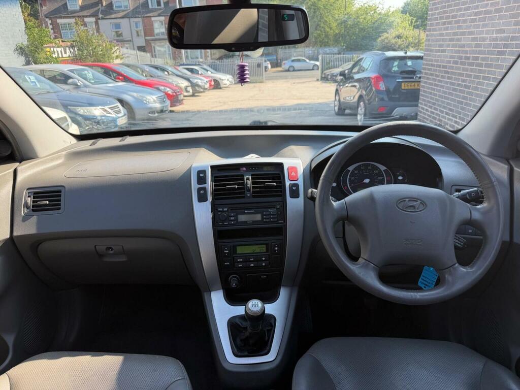 Hyundai Tucson 2.0 Crtd Cdx Black #25