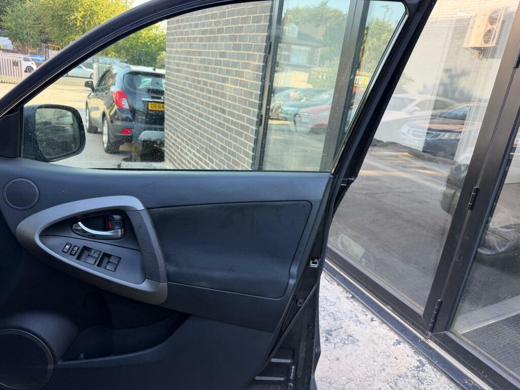 Toyota Rav 4 2.2 D-cat Sr Suv 4Wd Euro 5 150 P Silver #9