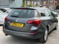 Vauxhall Astra Estate 2.0 Cdti Se Sports Tourer Euro 5 Black #37