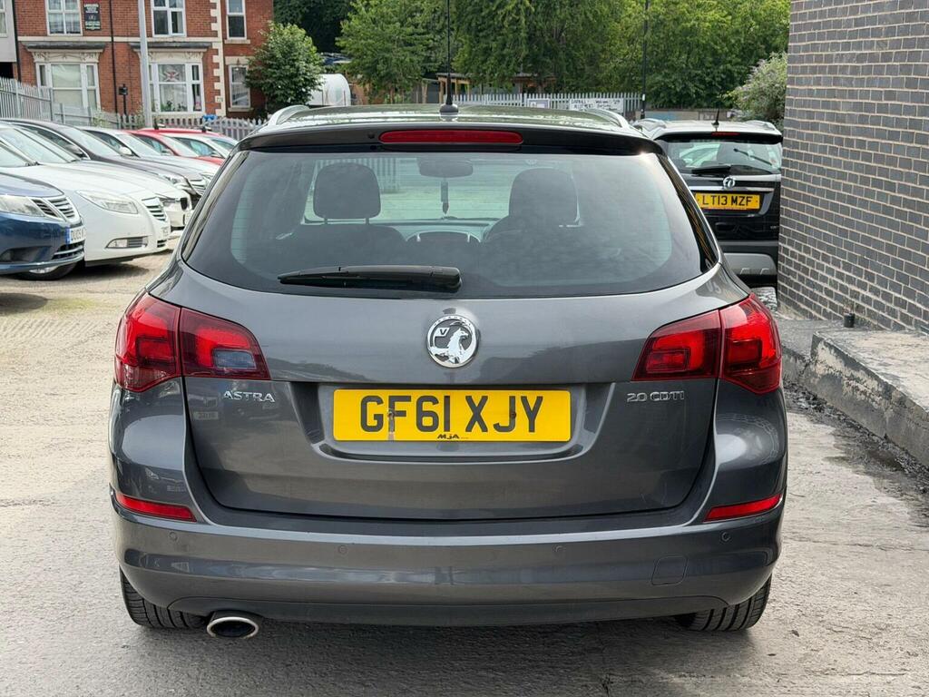 Vauxhall Astra 2.0 Cdti Se Sports Tourer Euro 5 Grey #5