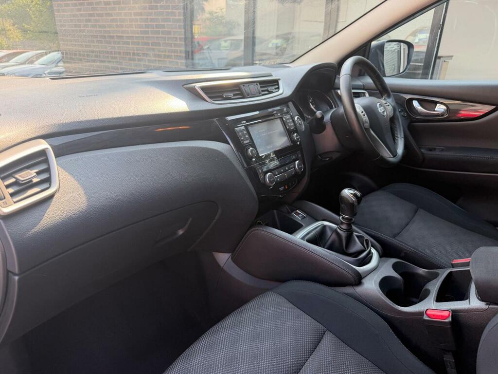 Nissan Qashqai 1.2 Dig-t N-tec 2Wd Euro 5 Ss Red #16
