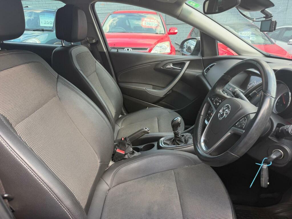 Vauxhall Astra Estate 1.6 16V Sri Sports Tourer Euro 5 2013 Grey #10