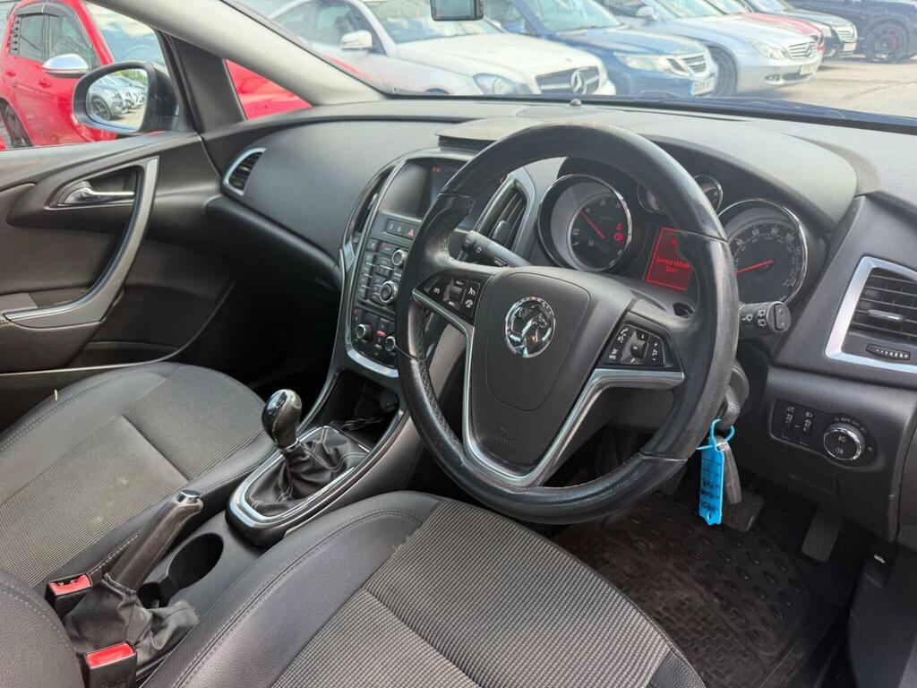 Vauxhall Astra Estate 1.6 16V Sri Sports Tourer Euro 5 2013 Grey #11