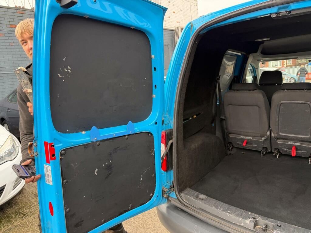 Volkswagen Caddy Blue #34