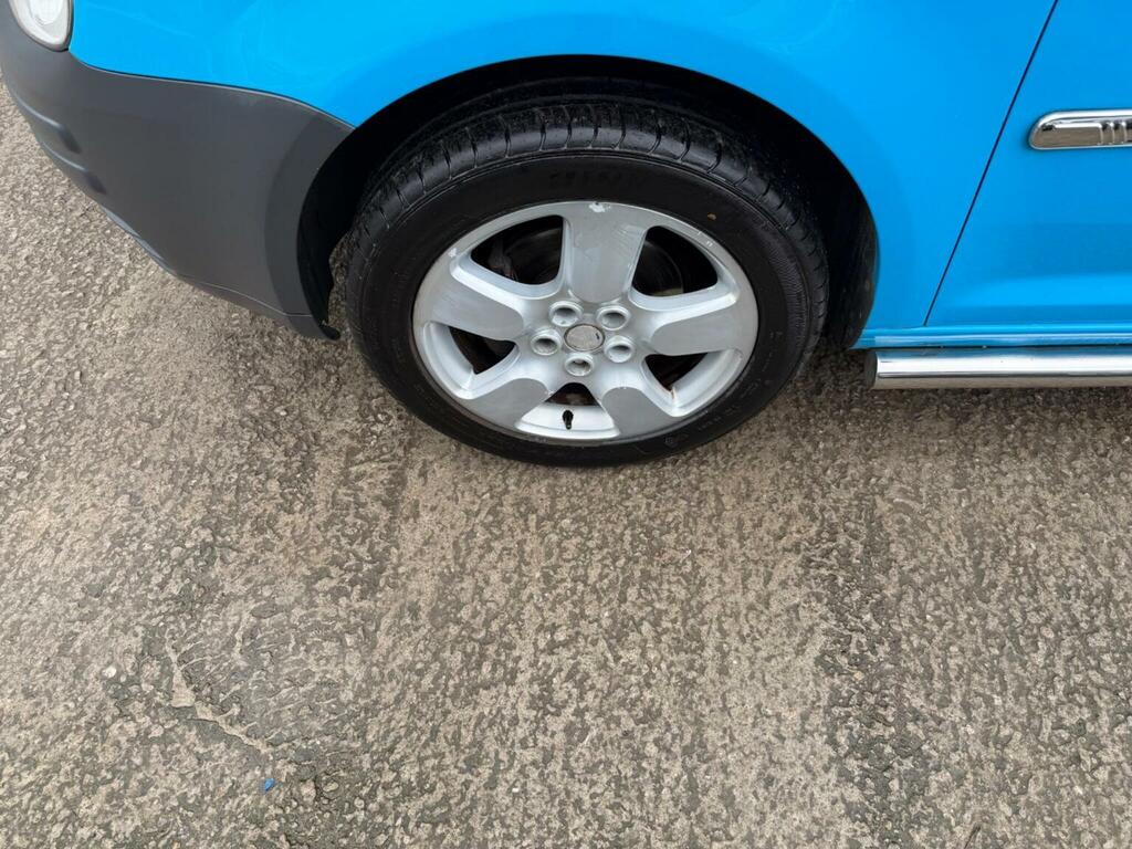 Volkswagen Caddy Blue #20