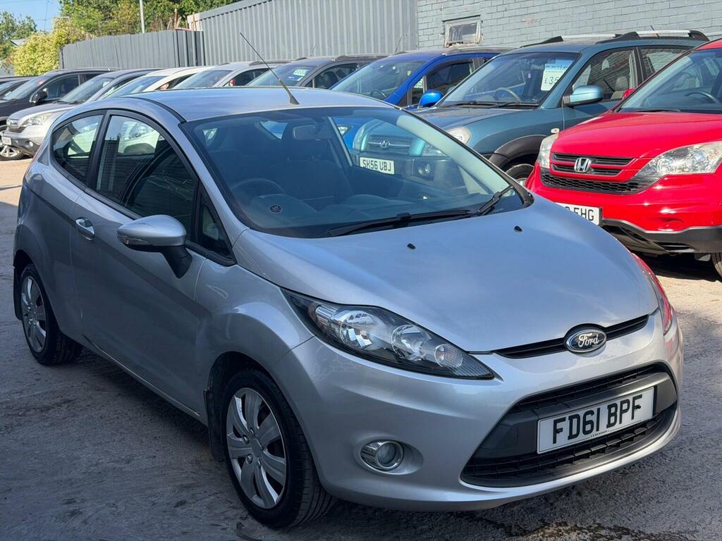 Ford Fiesta 1.25 Edge Silver #3