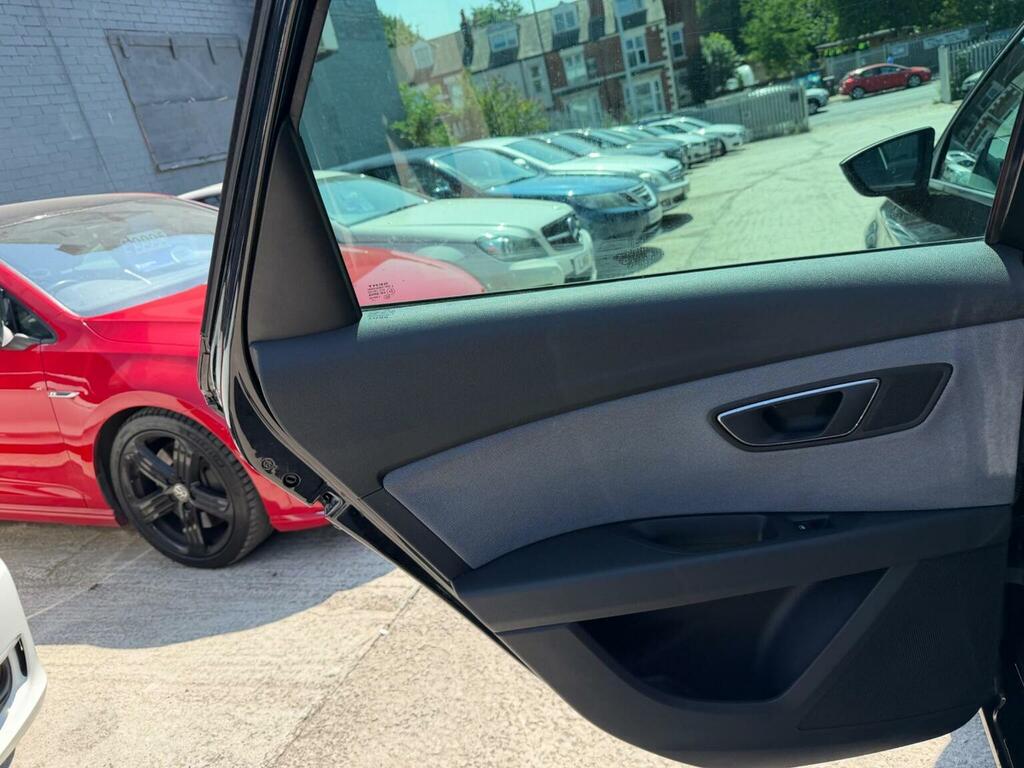 Seat Leon 1.2 Tsi Se Dynamic Technology Red #32