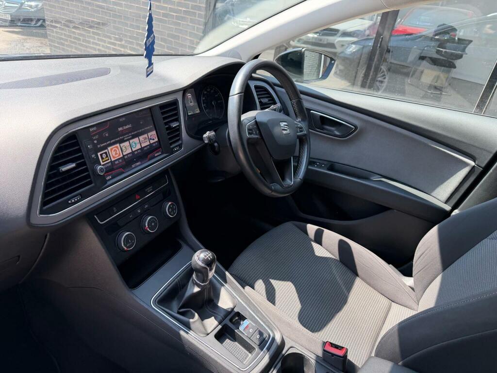 Seat Leon 1.2 Tsi Se Dynamic Technology Red #15