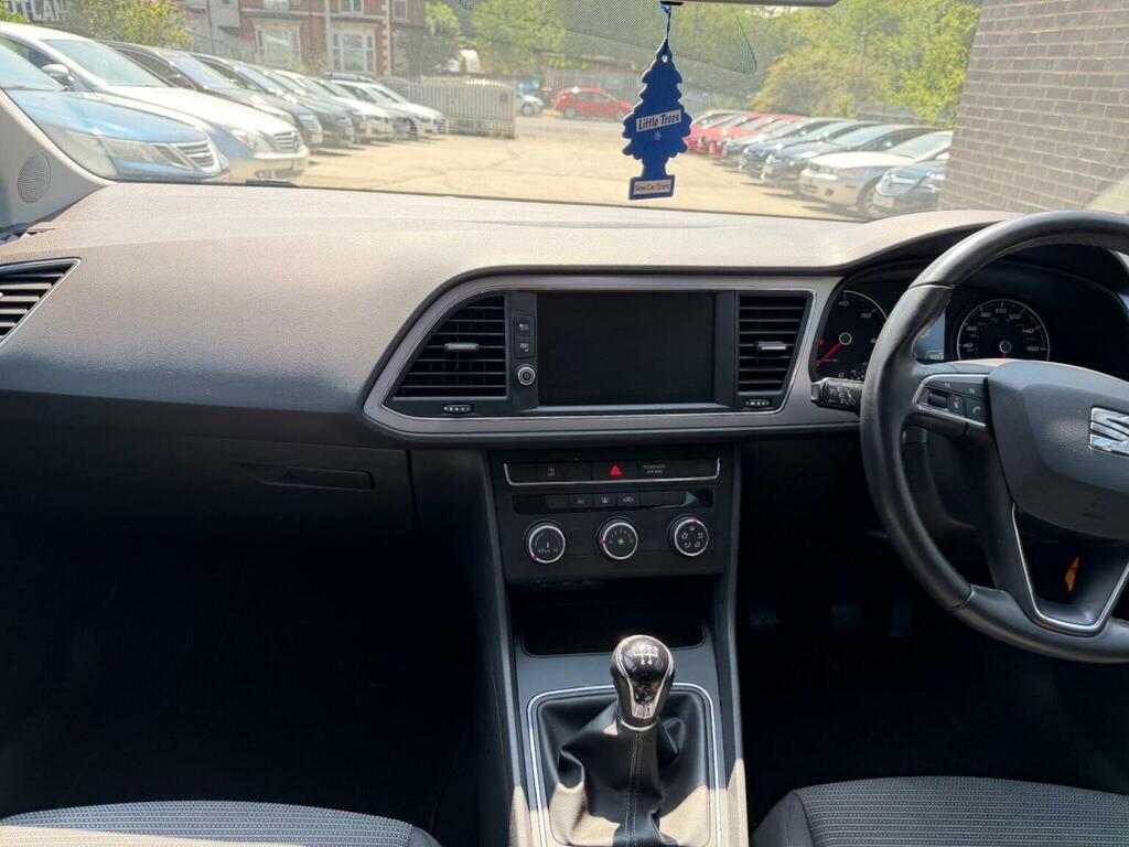Seat Leon 1.2 Tsi Se Dynamic Technology Red #40