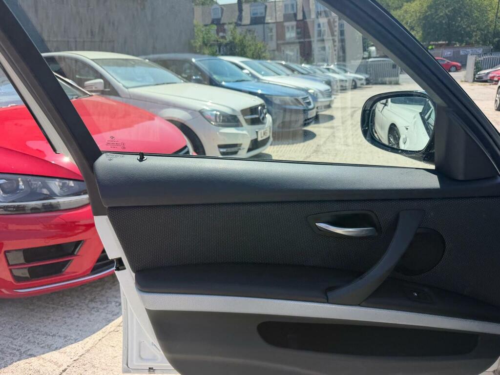 BMW 3 Series Black #14