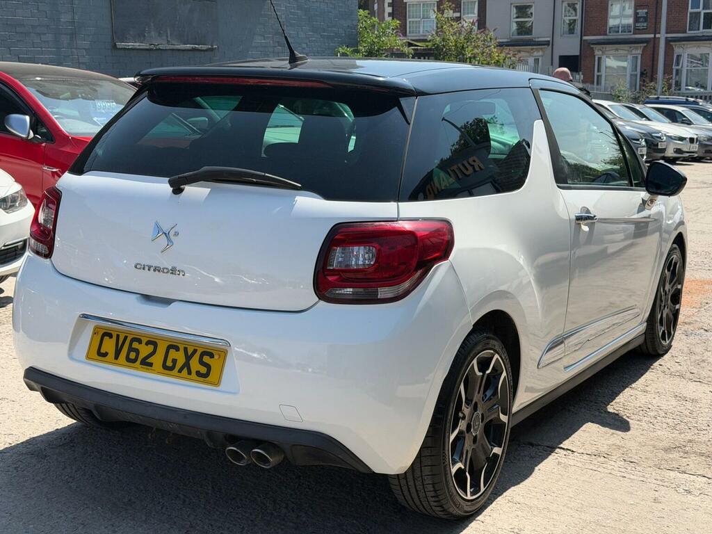Citroen DS3 1.6 E-hdi Airdream Dsport Euro 5 Ss White #4