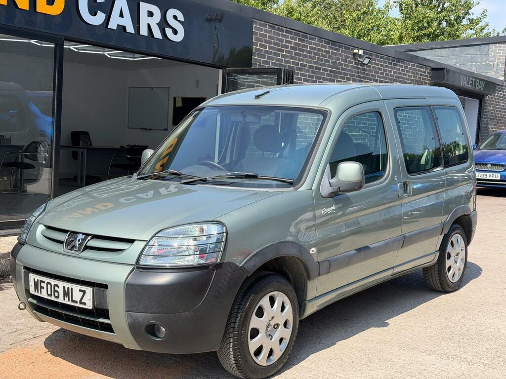 Peugeot Partner Hdi Combi Escapade Silver #7