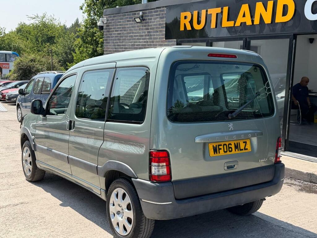 Peugeot Partner Hdi Combi Escapade Silver #8