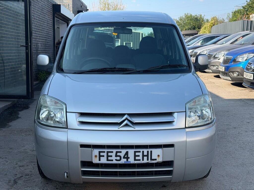 Citroen Berlingo 1.4 Forte Multispace Silver #2