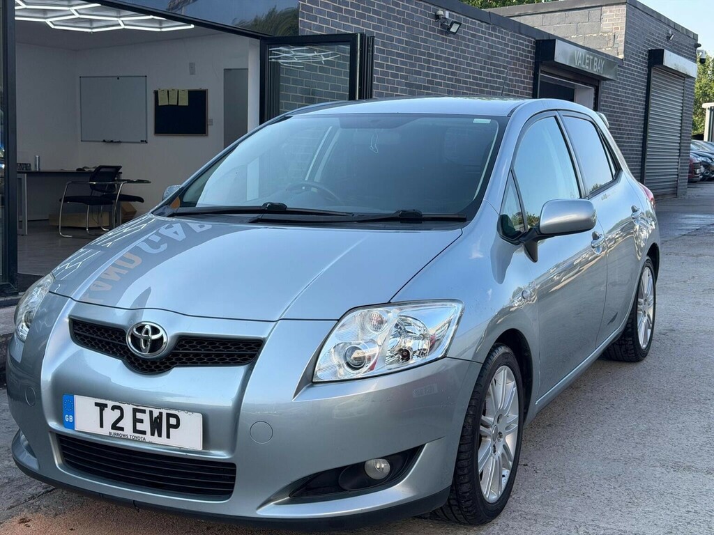 Toyota Auris 1.6 Vvt-i Sr Silver