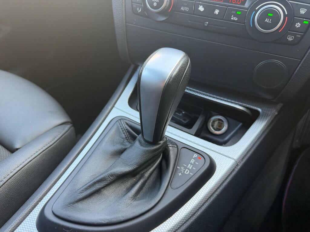 BMW 1 Series  Black #32