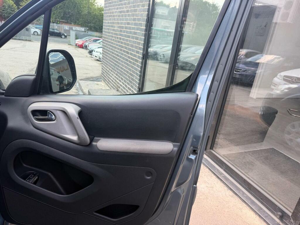 Peugeot Partner Tepee Tepee S Blue #9