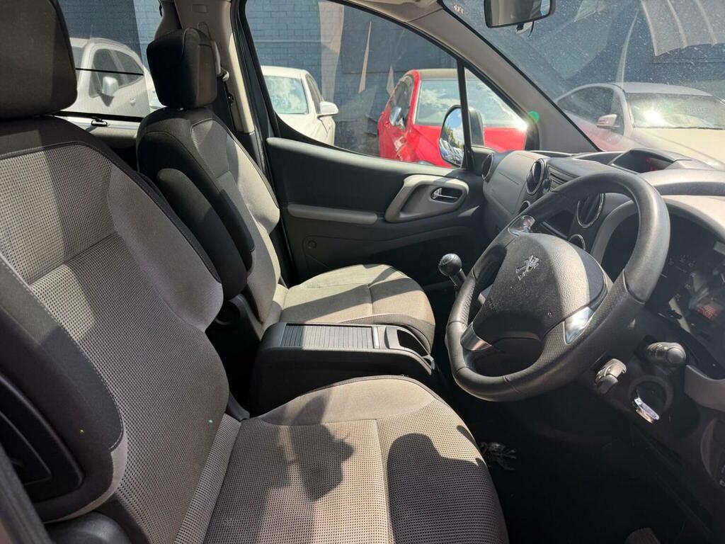 Peugeot Partner Tepee Tepee S Blue #10