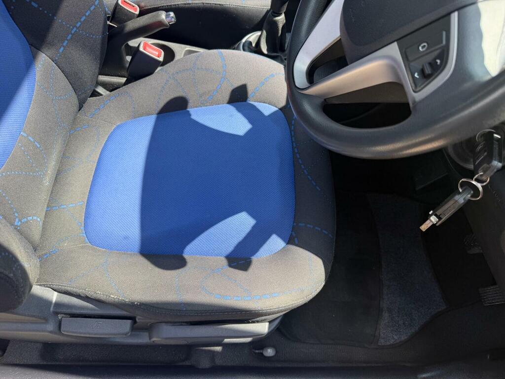 Hyundai I20 Black #13