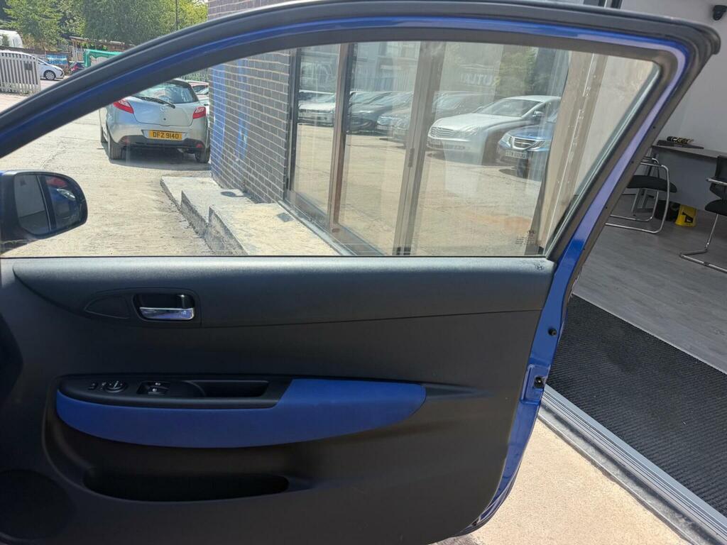 Hyundai I20 Black #9