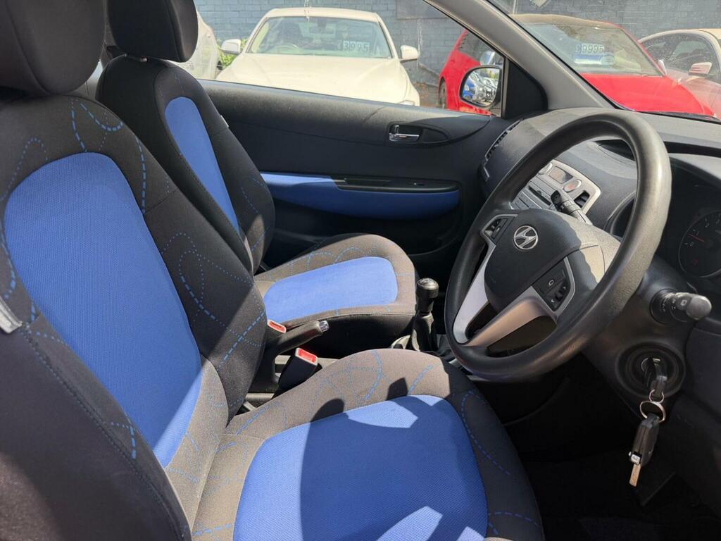 Hyundai I20 Black #10