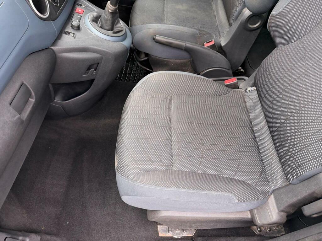 Peugeot Partner Tepee Hdi Tepee Grey #46