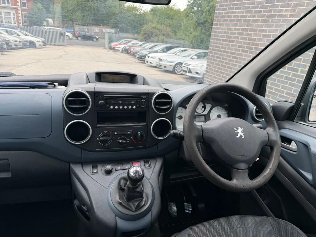 Peugeot Partner Tepee Hdi Tepee Grey #19