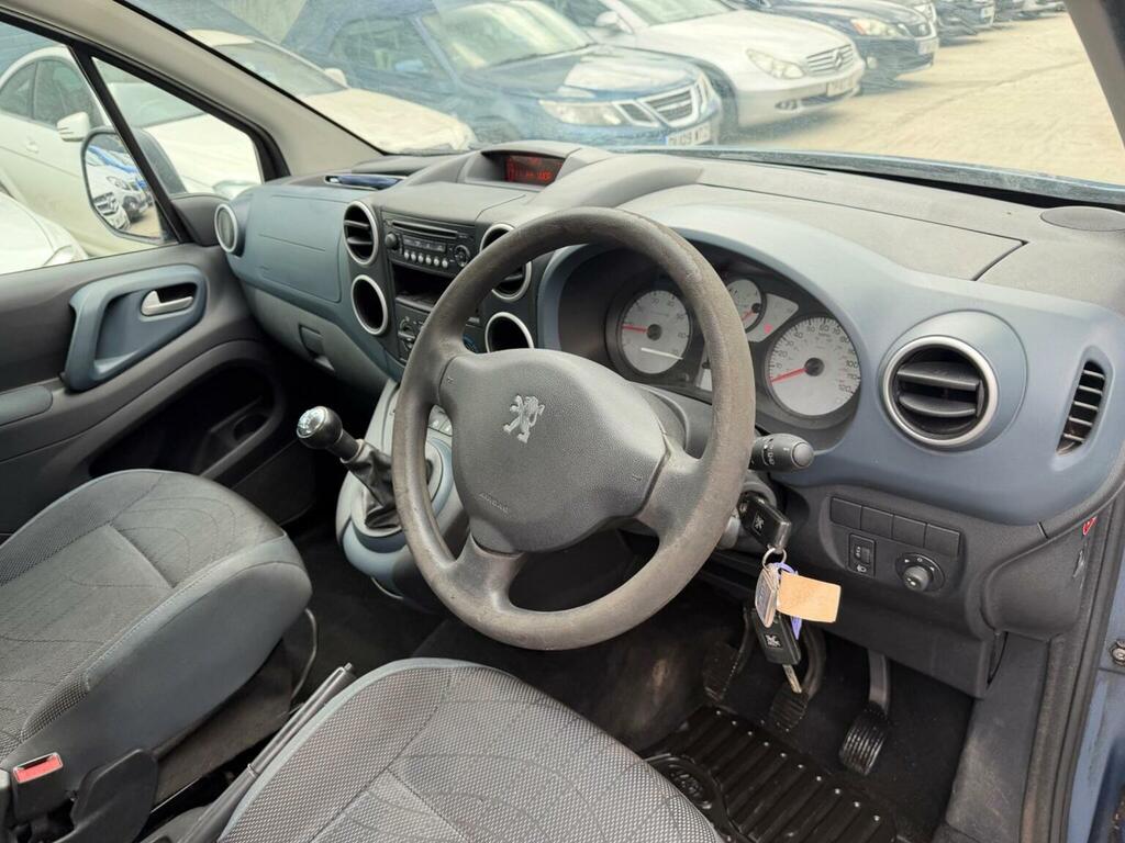 Peugeot Partner Tepee Hdi Tepee Grey #22