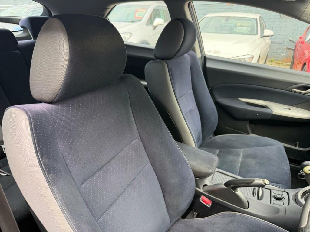 Honda Civic 1.8L Se Black #12