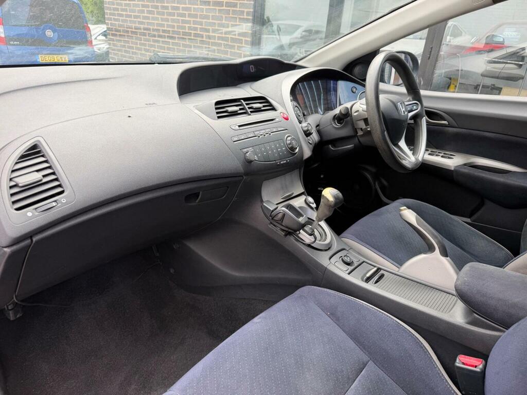 Honda Civic 1.8L Se Black #16