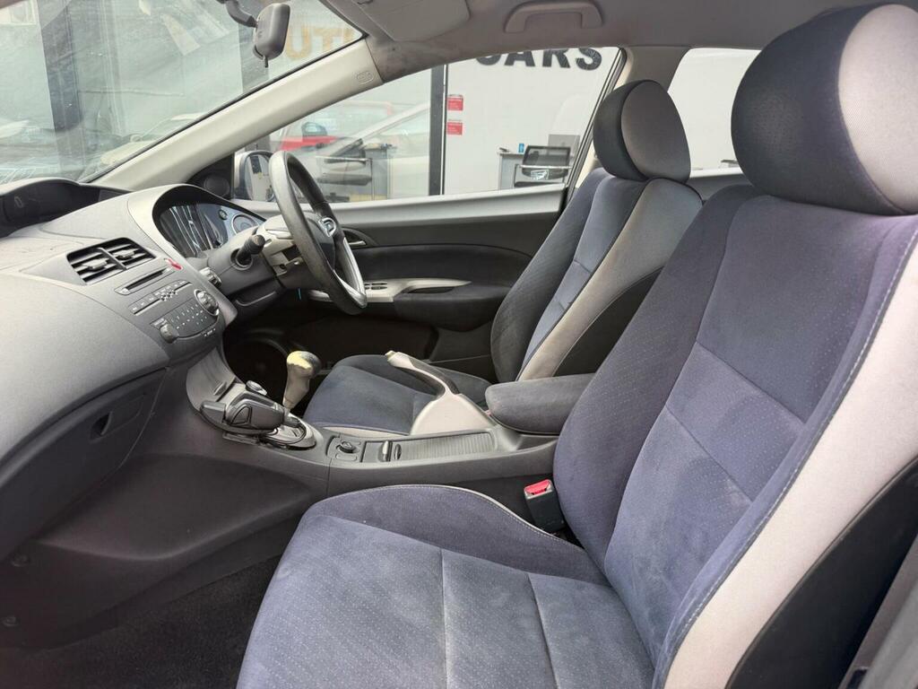 Honda Civic 1.8L Se Black #15
