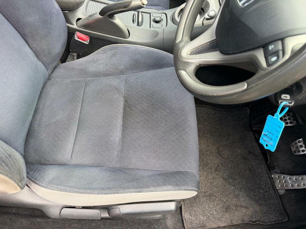 Honda Civic 1.8L Se Black #13