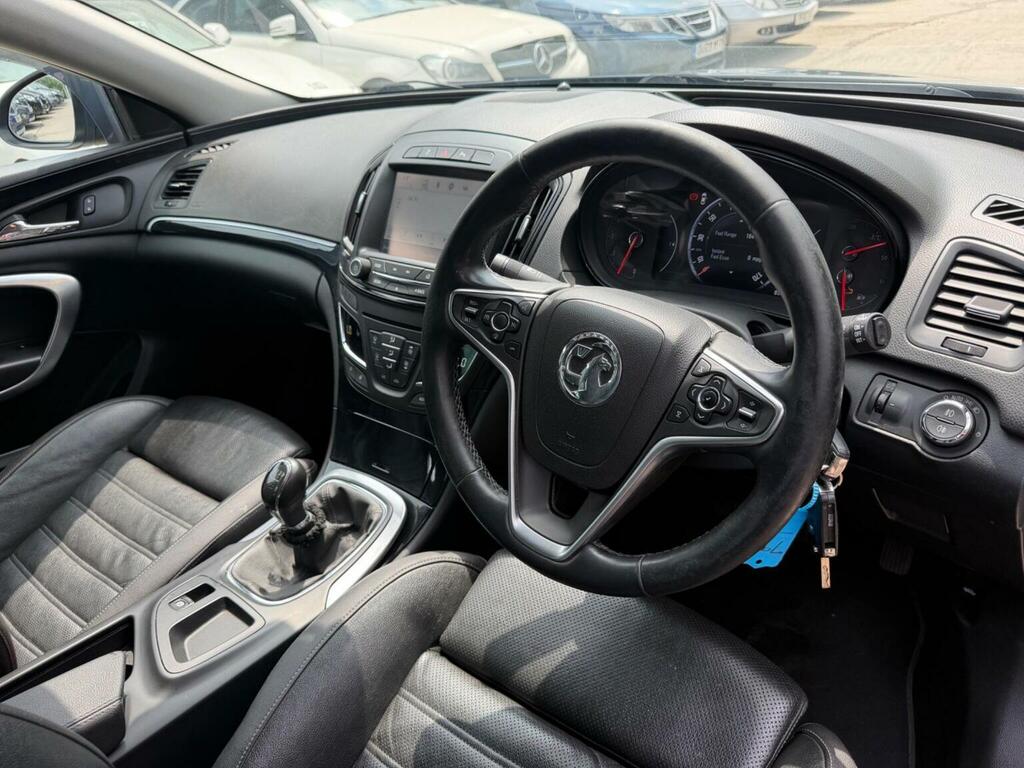 Vauxhall Insignia Tech Line Cdti Ecoflex Ss 5-Door Black #11