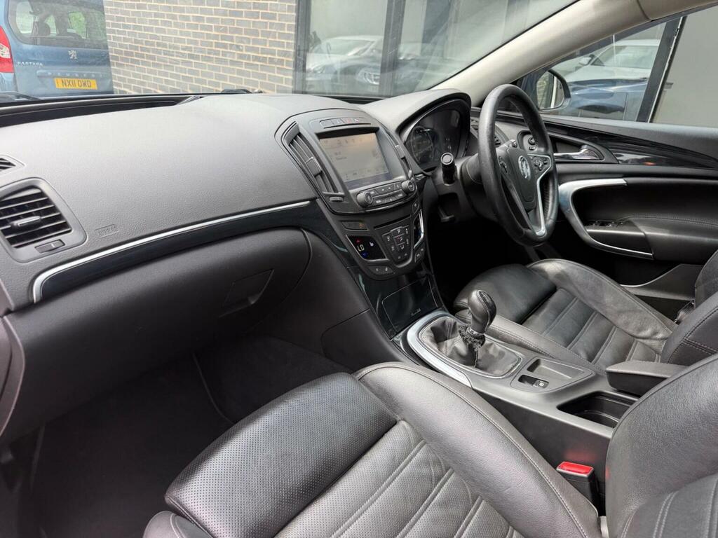 Vauxhall Insignia Tech Line Cdti Ecoflex Ss 5-Door Black #16