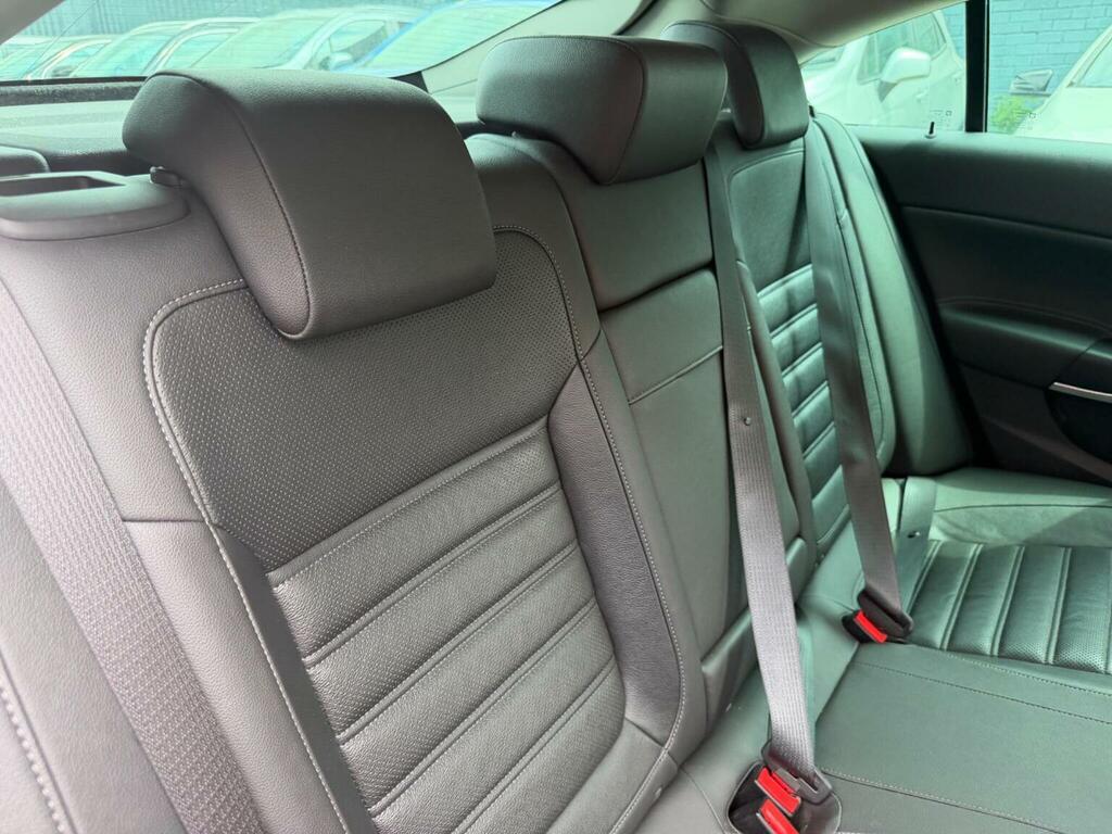 Vauxhall Insignia Tech Line Cdti Ecoflex Ss 5-Door Black #22
