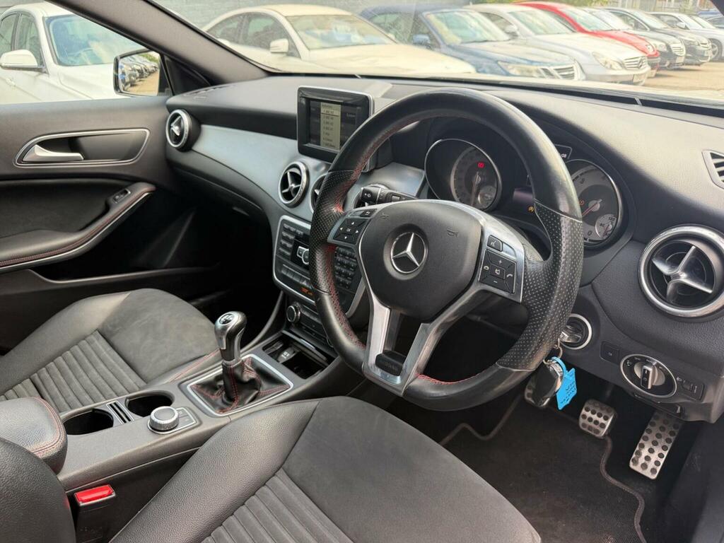 Mercedes-Benz GLA Class Gla250 4Matic Amg  #11