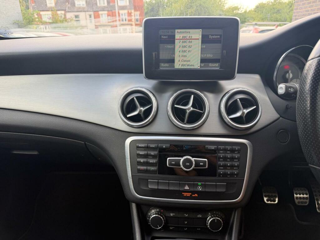 Mercedes-Benz GLA Class Gla250 4Matic Amg  #32