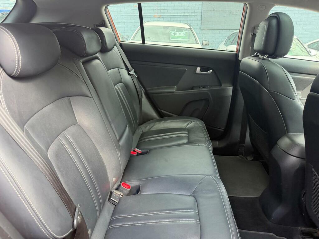 Kia Sportage Black #22