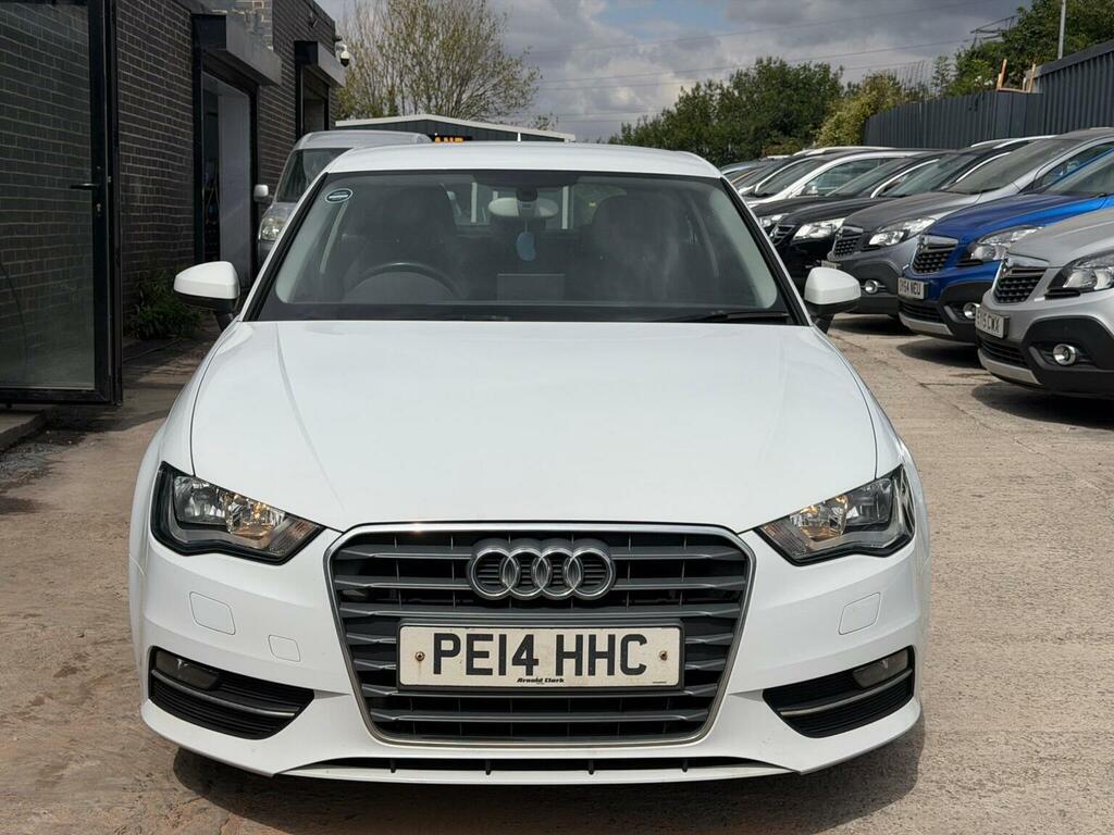 Audi A3 1.6 Tdi Sport Euro 5 Ss White #2