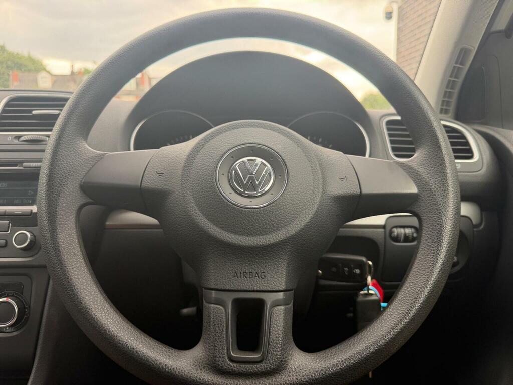 Volkswagen Golf 1.6 Se Tdi Bluemotion Technology 103 Bhp Black #30
