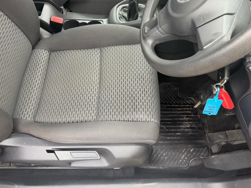Volkswagen Golf 1.6 Se Tdi Bluemotion Technology 103 Bhp Black #13