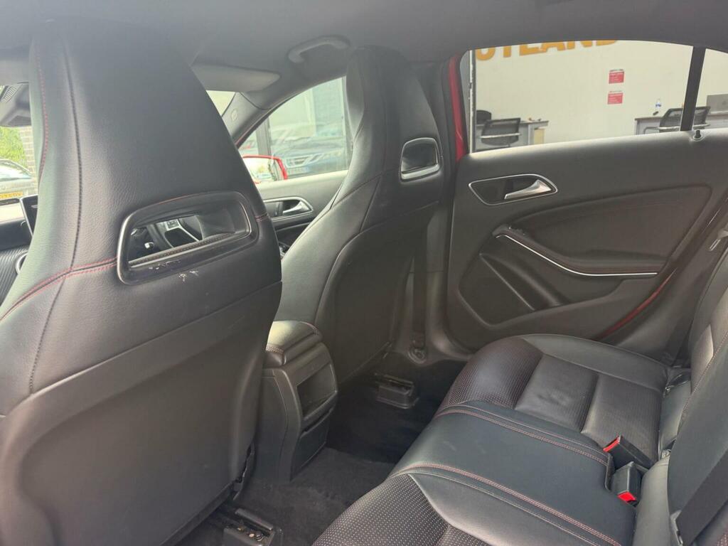 Mercedes-Benz A Class A200 Blueefficiency Amg Sport Red #26