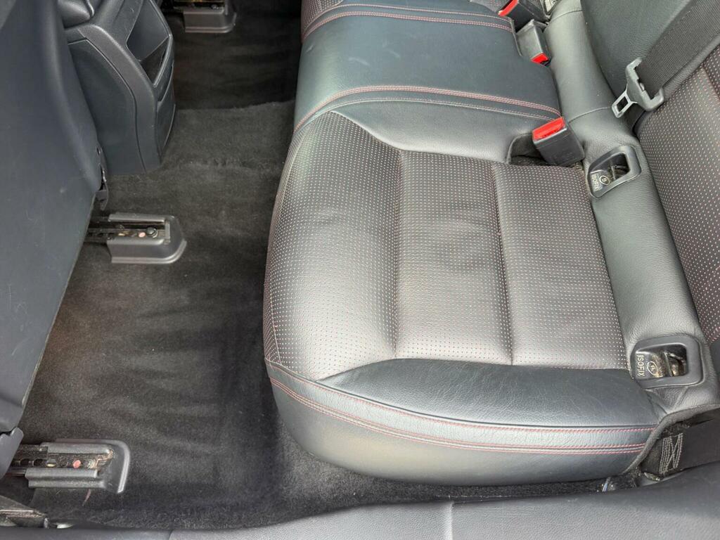 Mercedes-Benz A Class A200 Blueefficiency Amg Sport Red #28