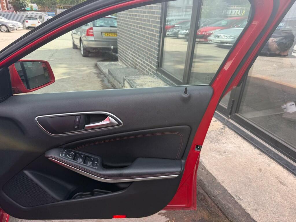 Mercedes-Benz A Class A200 Blueefficiency Amg Sport Red #9