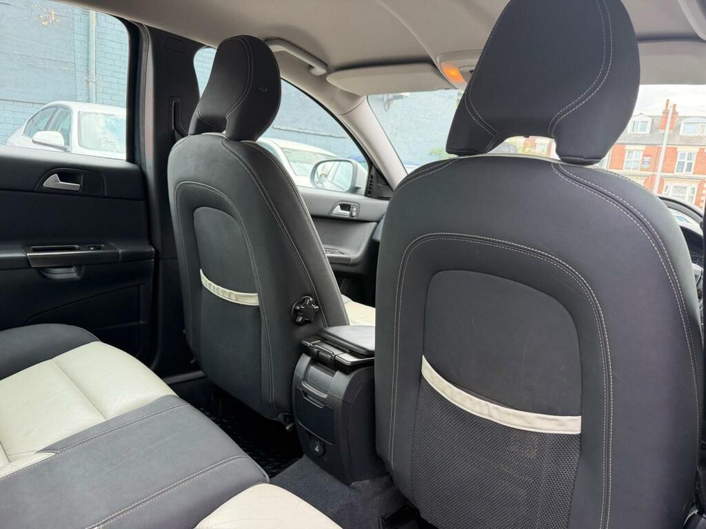 Volvo S40 1.6D Drive S Euro White #21