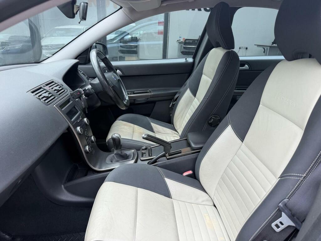 Volvo S40 1.6D Drive S Euro White #15