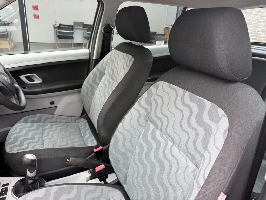 Skoda Fabia Estate Silver #17