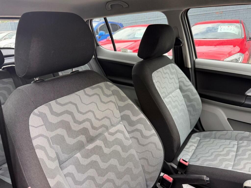 Skoda Fabia Estate Silver #12