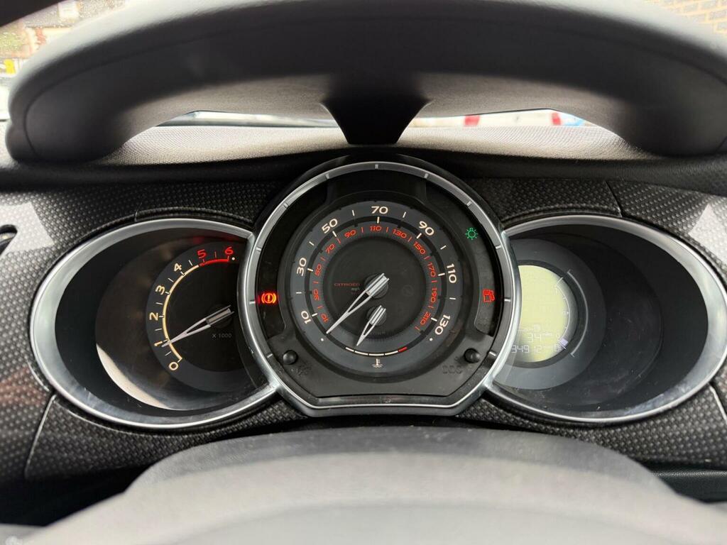 Citroen DS3 1.6 Vti Dstyle Euro 5 Red #24