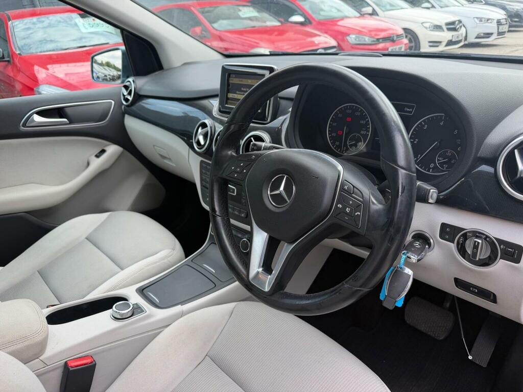 Mercedes-Benz B Class B180 Blueefficiency Se 5-Door Grey #11